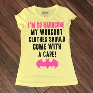 NWOT 🦇 Batman Junior’s workout shirt